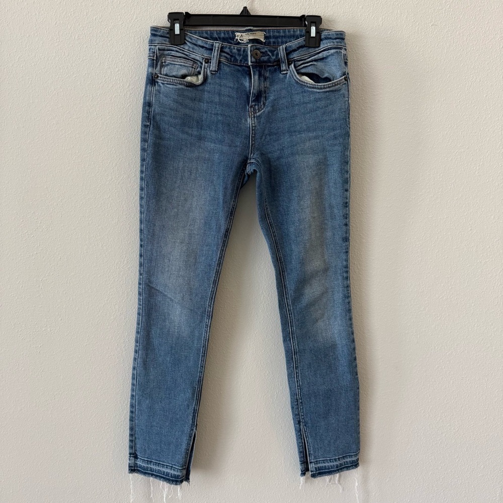 Free People Low Rise Classic Blue Denim Skinny Jeans Slit Hem 28